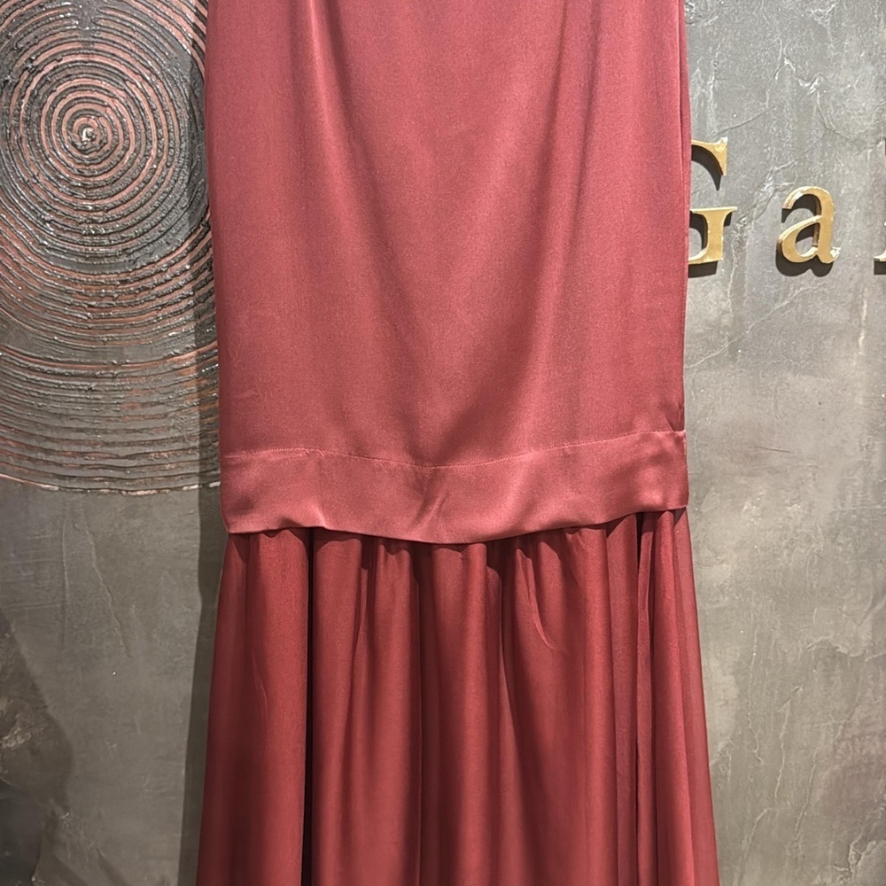 NWOT By Malene Birger Burgundy Maxi Silk skirt size EU36 holiday party ready - Picture 2 of 9